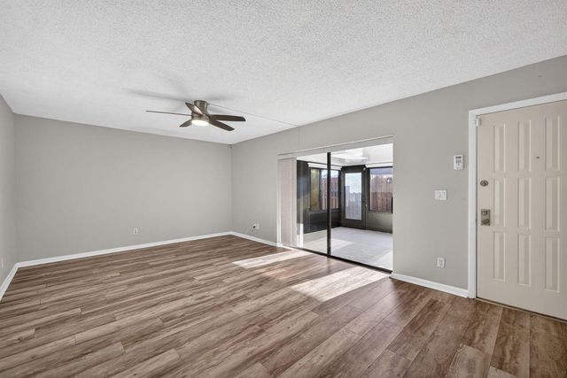 5612 SE Riverboat Drive 104, Stuart, FL 34997