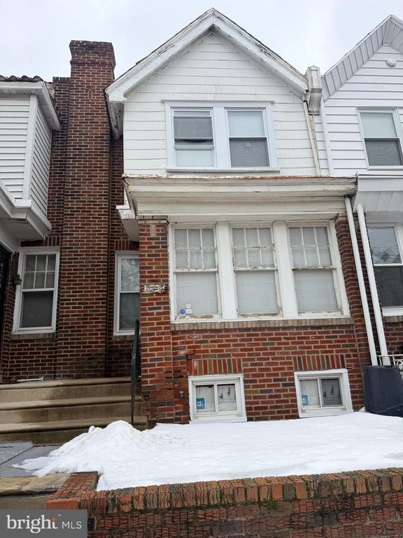 Image 1 of property listing at 6233 N BOUVIER ST, Philadelphia, PA 19141