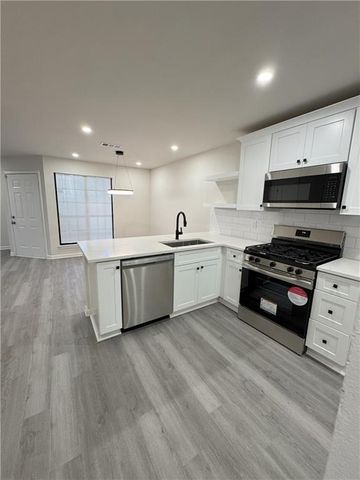596 Windchase Lane, Stone Mountain, GA 30083