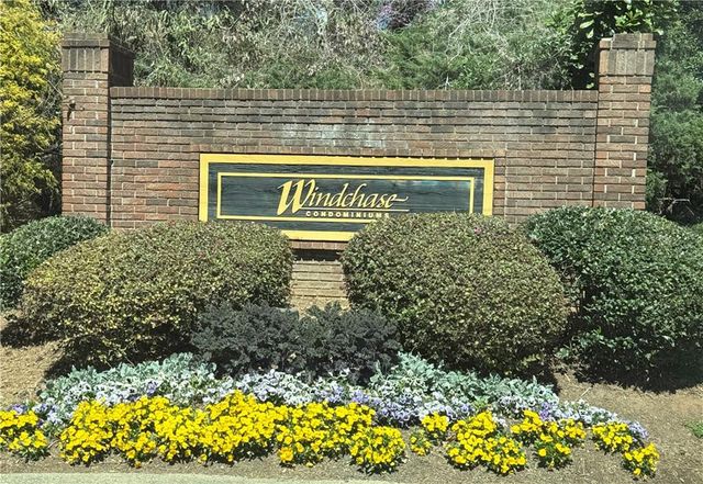596 Windchase Lane, Stone Mountain, GA 30083