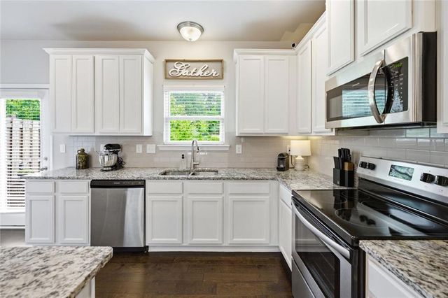 3482 Abbey Way, Gainesville, GA 30507
