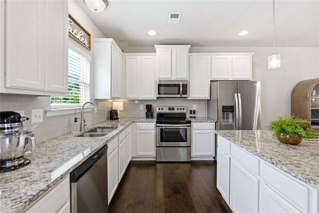 3482 Abbey Way, Gainesville, GA 30507