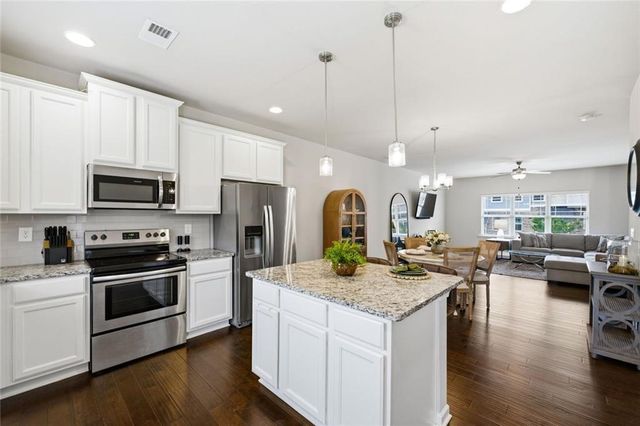 3482 Abbey Way, Gainesville, GA 30507