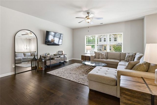 3482 Abbey Way, Gainesville, GA 30507