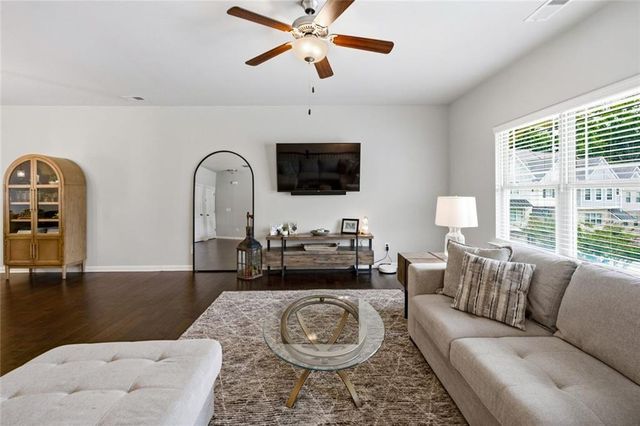 3482 Abbey Way, Gainesville, GA 30507