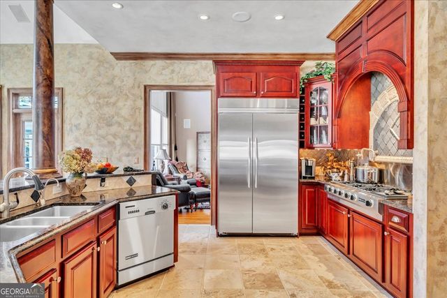 2079 Highway 85, Senoia, GA 30276