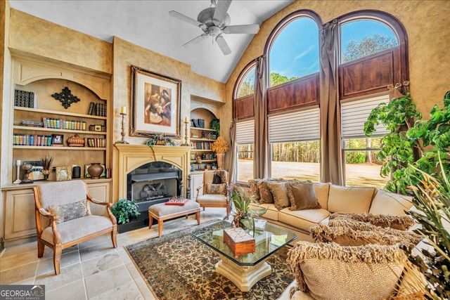 2079 Highway 85, Senoia, GA 30276