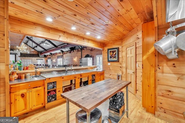 2079 Highway 85, Senoia, GA 30276