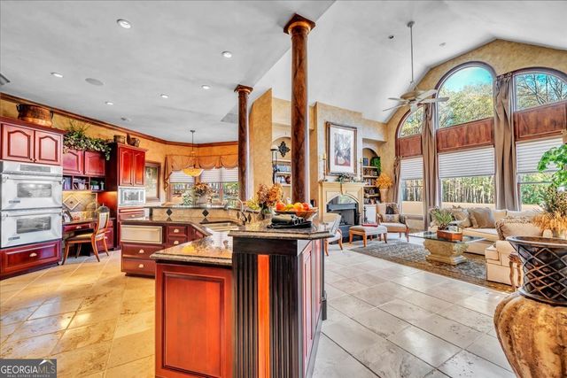 2079 Highway 85, Senoia, GA 30276