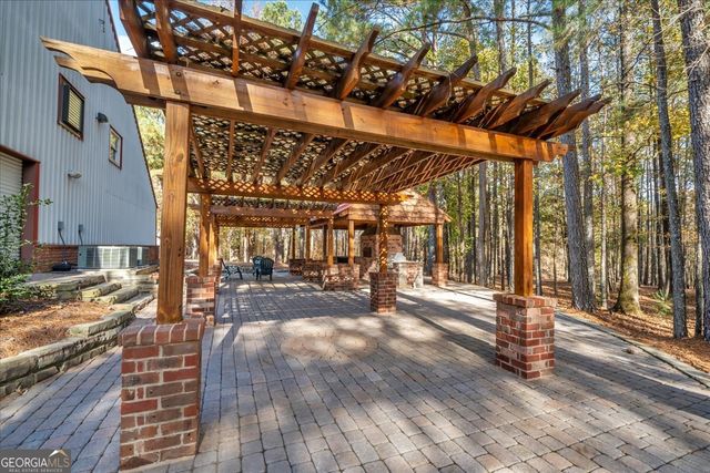 2079 Highway 85, Senoia, GA 30276