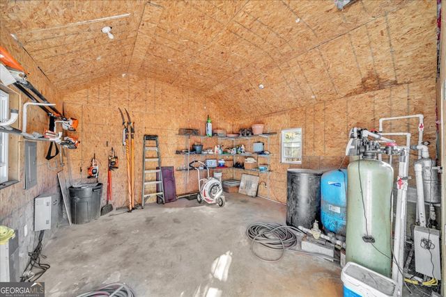 2079 Highway 85, Senoia, GA 30276