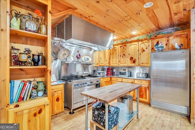 2079 Highway 85, Senoia, GA 30276