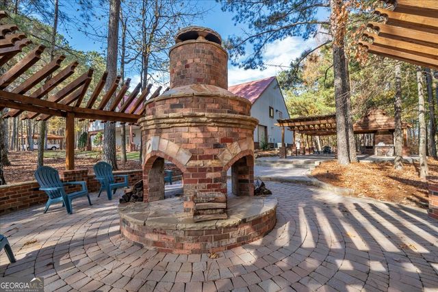 2079 Highway 85, Senoia, GA 30276