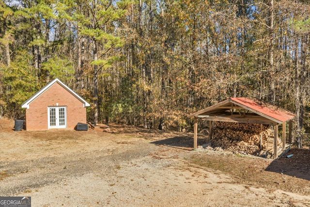 2079 Highway 85, Senoia, GA 30276