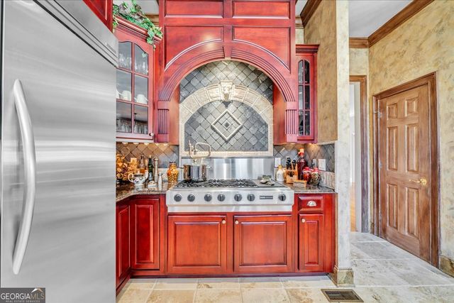 2079 Highway 85, Senoia, GA 30276