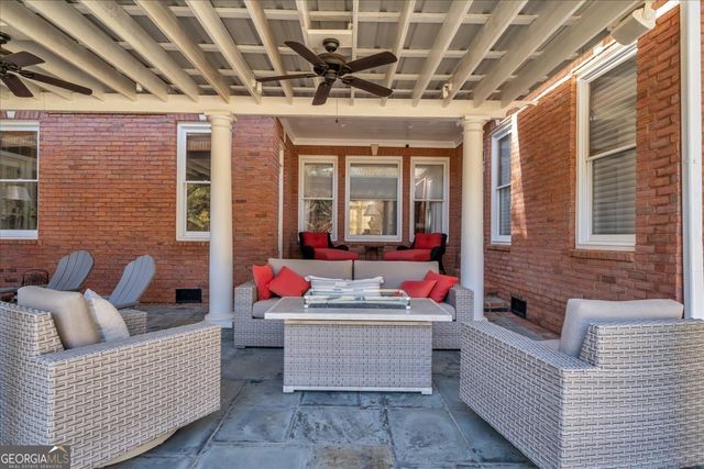 2079 Highway 85, Senoia, GA 30276