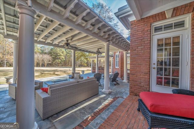 2079 Highway 85, Senoia, GA 30276