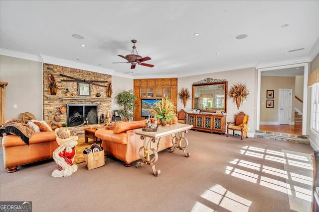 2079 Highway 85, Senoia, GA 30276