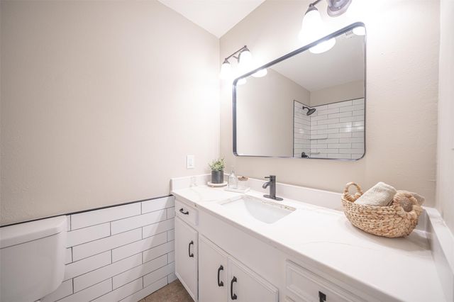 309 Camelot Circle, Lufkin, TX 75904