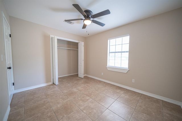 309 Camelot Circle, Lufkin, TX 75904