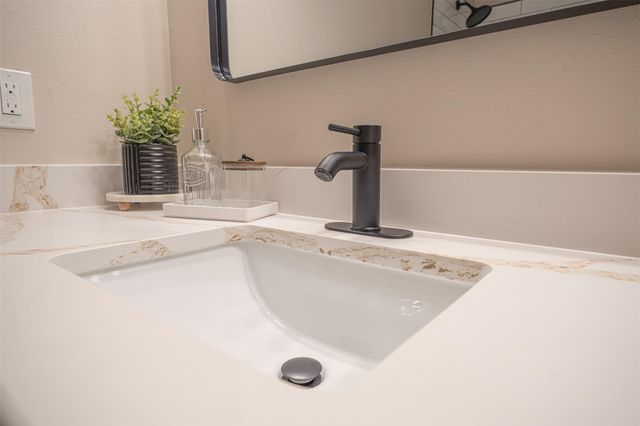 309 Camelot Circle, Lufkin, TX 75904