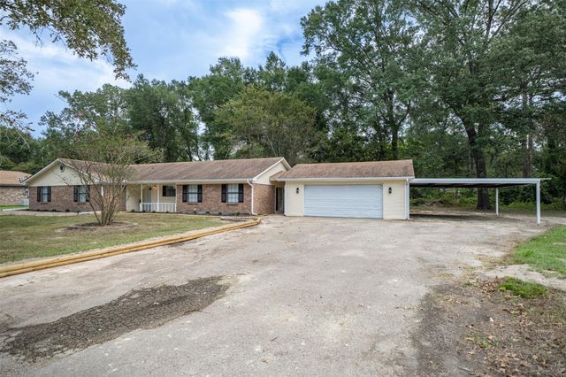 309 Camelot Circle, Lufkin, TX 75904