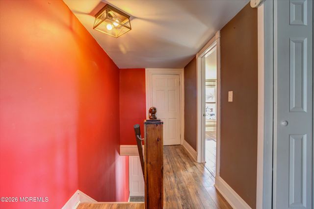 2 Chingarora Avenue, Keyport, NJ 07735