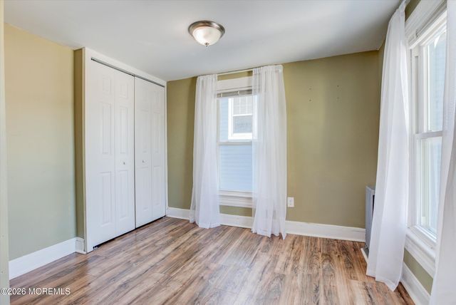 2 Chingarora Avenue, Keyport, NJ 07735