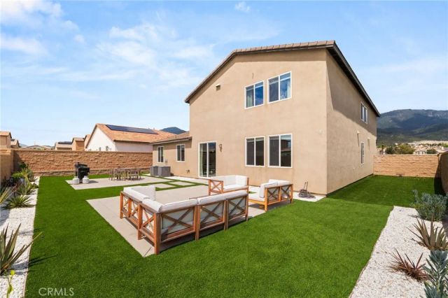 3557 W Seco, San Bernardino, CA 92407