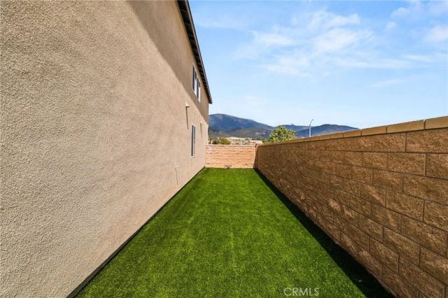 3557 W Seco, San Bernardino, CA 92407