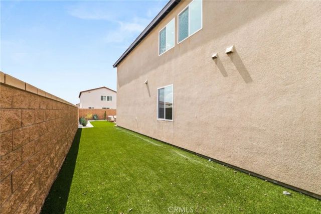 3557 W Seco, San Bernardino, CA 92407