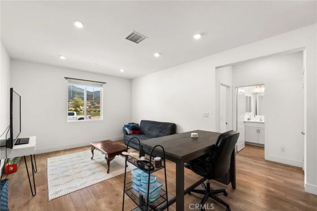 3557 W Seco, San Bernardino, CA 92407