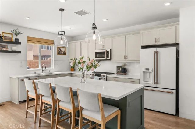 3557 W Seco, San Bernardino, CA 92407