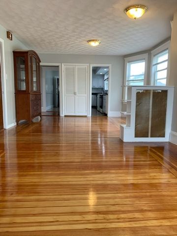 25A Bradbury Ave 2, Medford, MA 02155