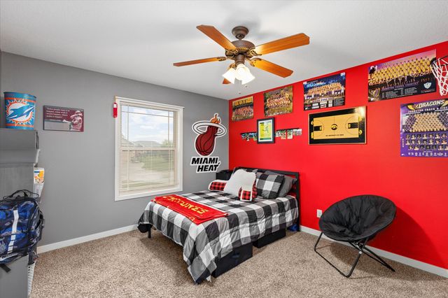 7343 Dusk Drive, Johnston, IA 50131