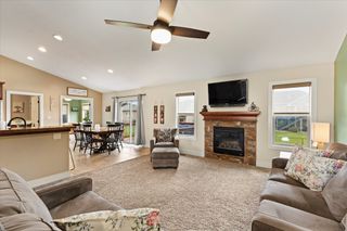 7343 Dusk Drive, Johnston, IA 50131