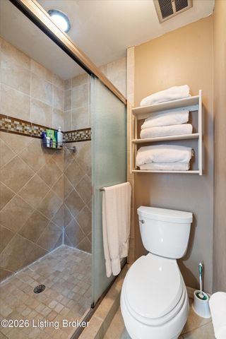 13003 Honeysuckle Way, Prospect, KY 40059