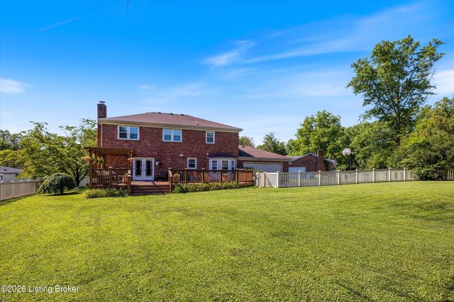 13003 Honeysuckle Way, Prospect, KY 40059