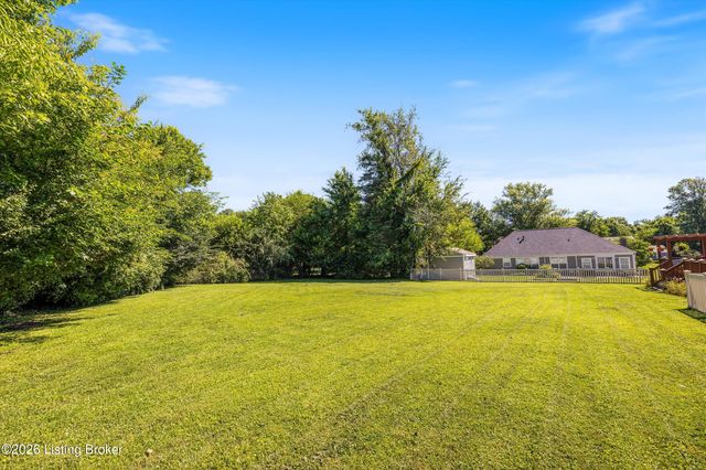 13003 Honeysuckle Way, Prospect, KY 40059