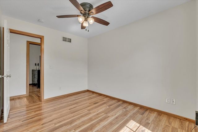 11 W Village Circle, Davenport, IA 52806