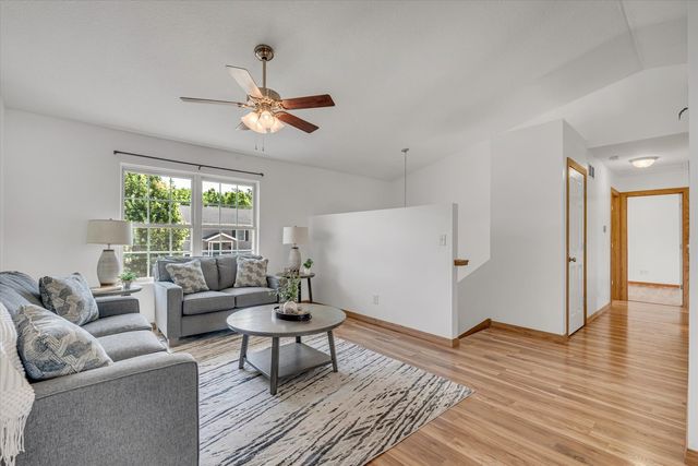 11 W Village Circle, Davenport, IA 52806