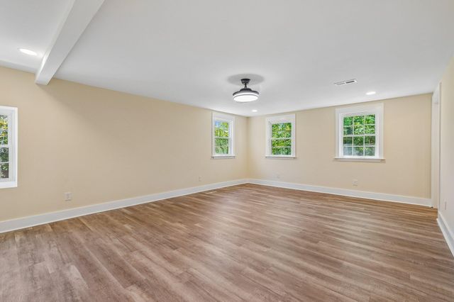 1425 Shelton Ave, Nashville, TN 37216