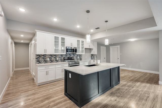 105 Shadow Lane, Euless, TX 76039