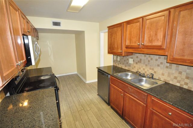 718 W Edgemont Avenue B, Montgomery, AL 36105