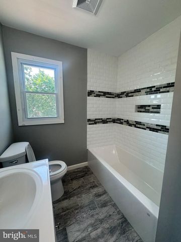 12 GODFREY DR, Hamilton, NJ 08610