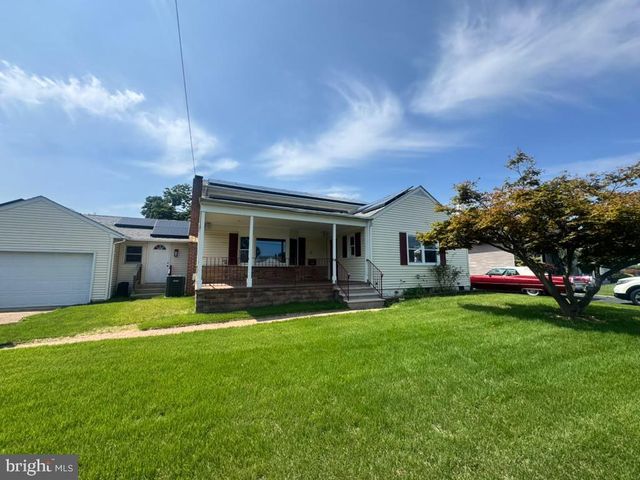 12 GODFREY DR, Hamilton, NJ 08610