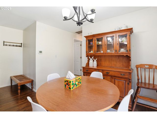 1400 Se 146TH Pl, Portland, OR 97233