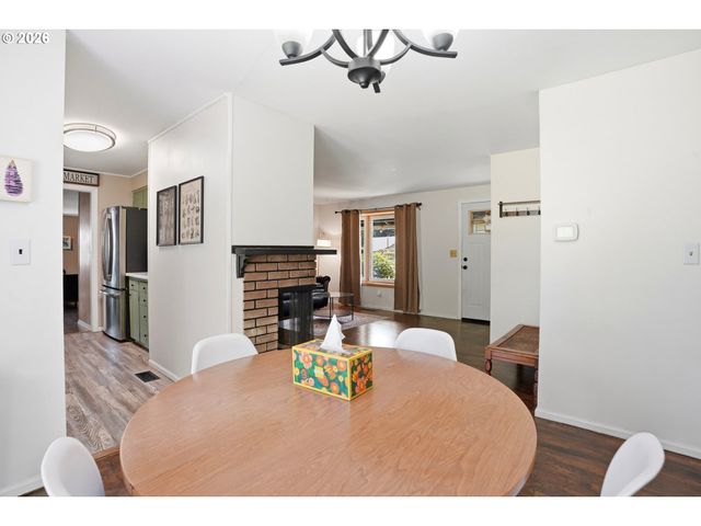 1400 Se 146TH Pl, Portland, OR 97233