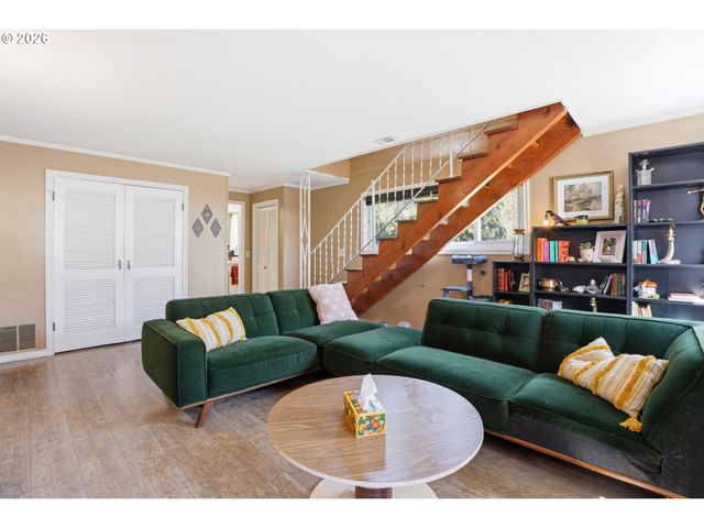 1400 Se 146TH Pl, Portland, OR 97233