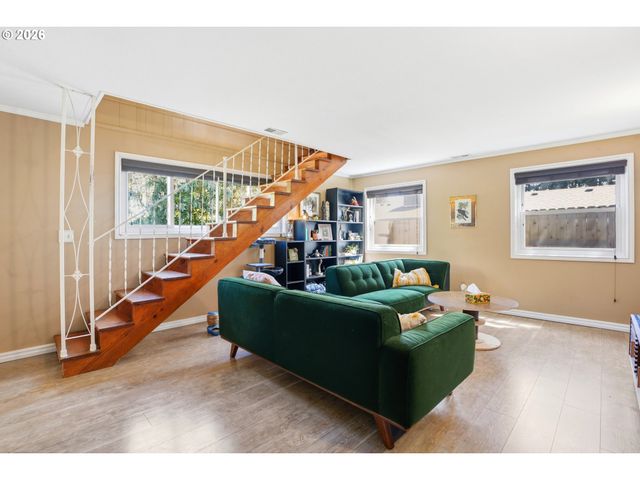 1400 Se 146TH Pl, Portland, OR 97233